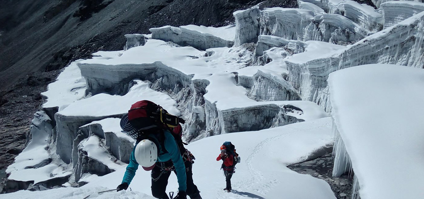 Arrampicare in Nepal